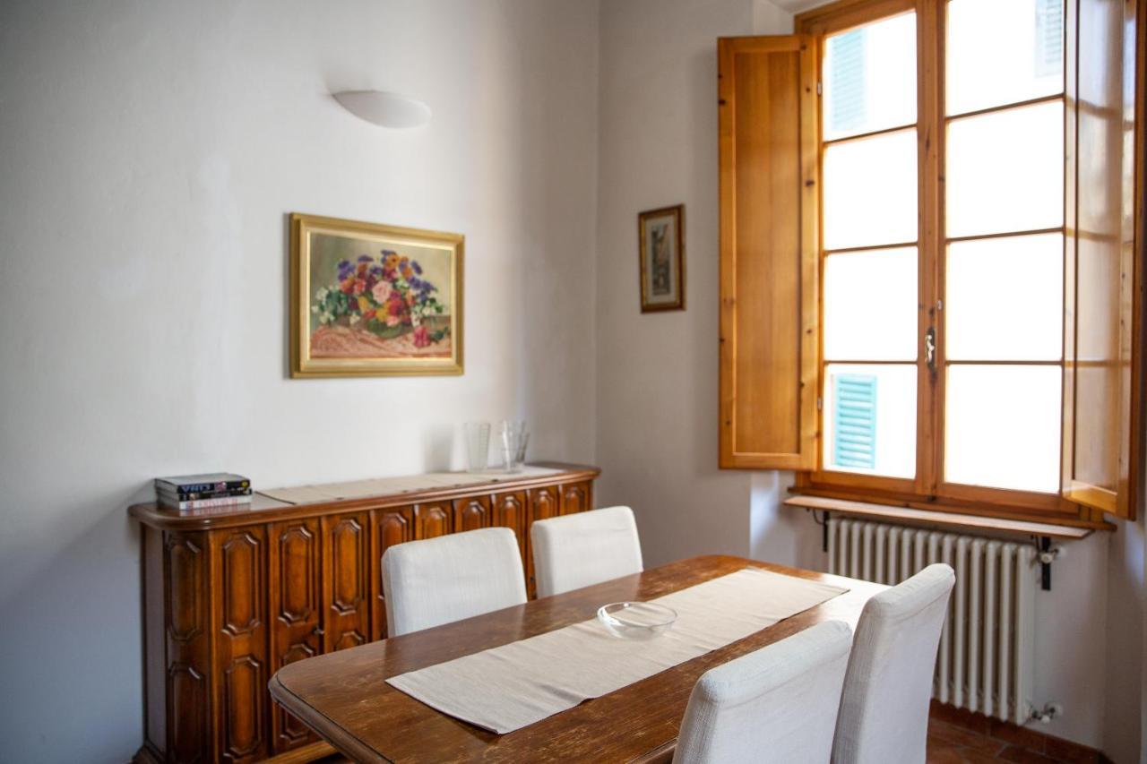Lovely One Bedroom Apartment Nearby Ponte Vecchio Флоренция Екстериор снимка